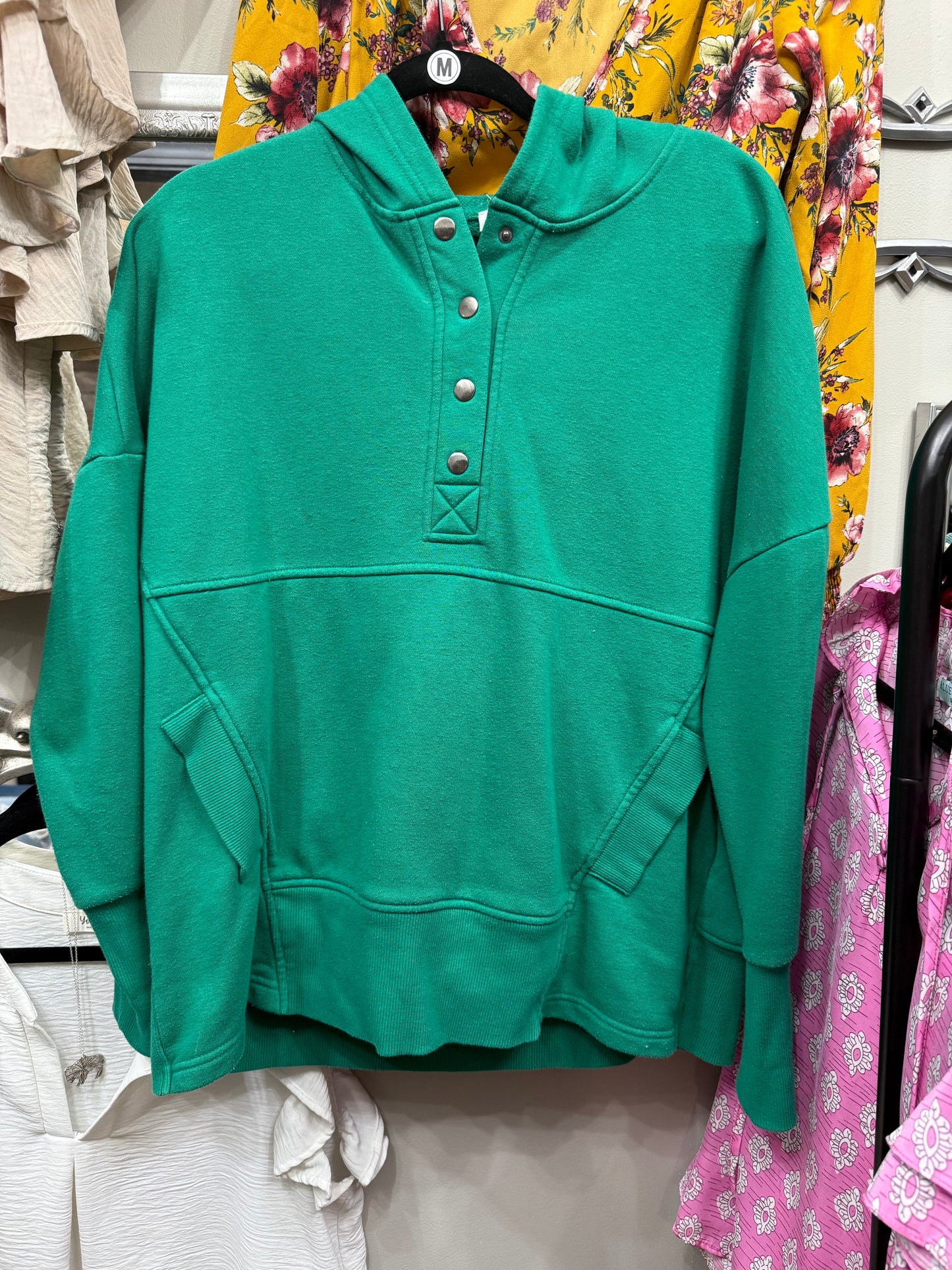 Green Pullover