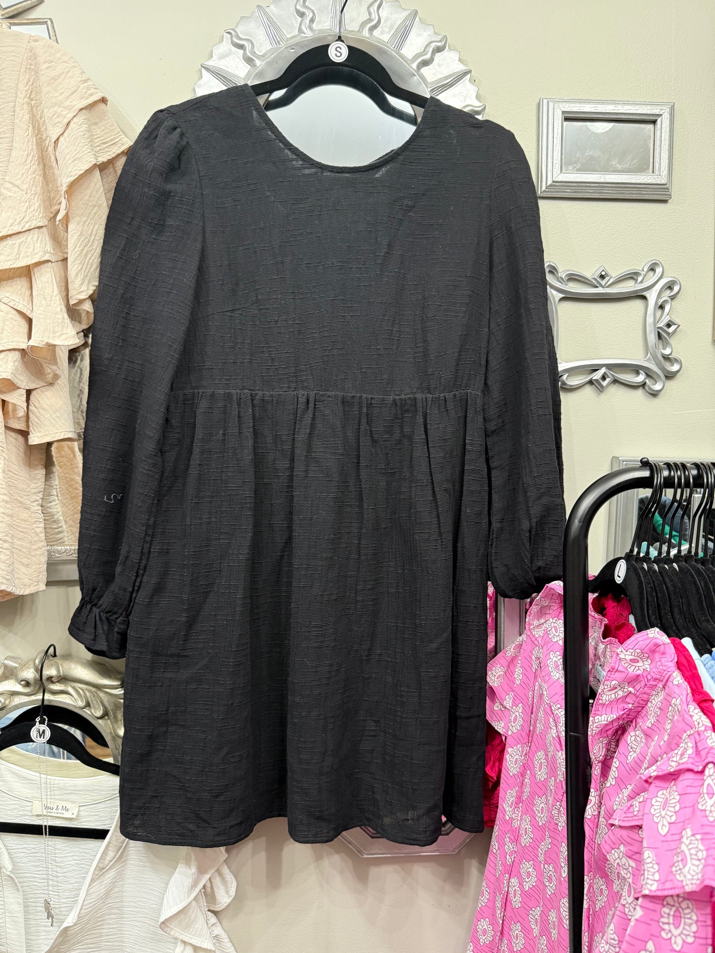 Black Mid Sleeve Dress